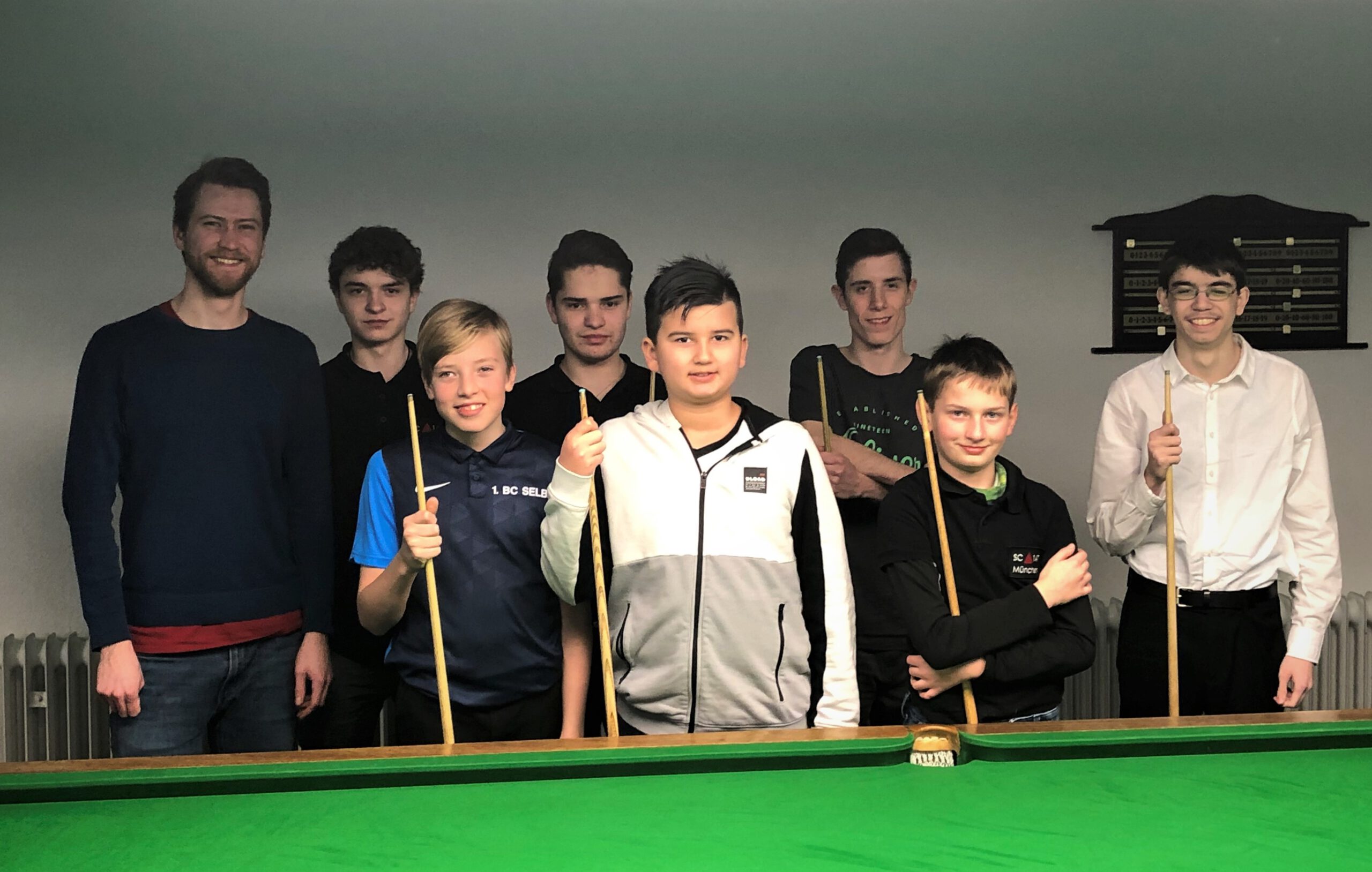 Read more about the article Snookerjugend zum Kadertraining beim SSC Fürth